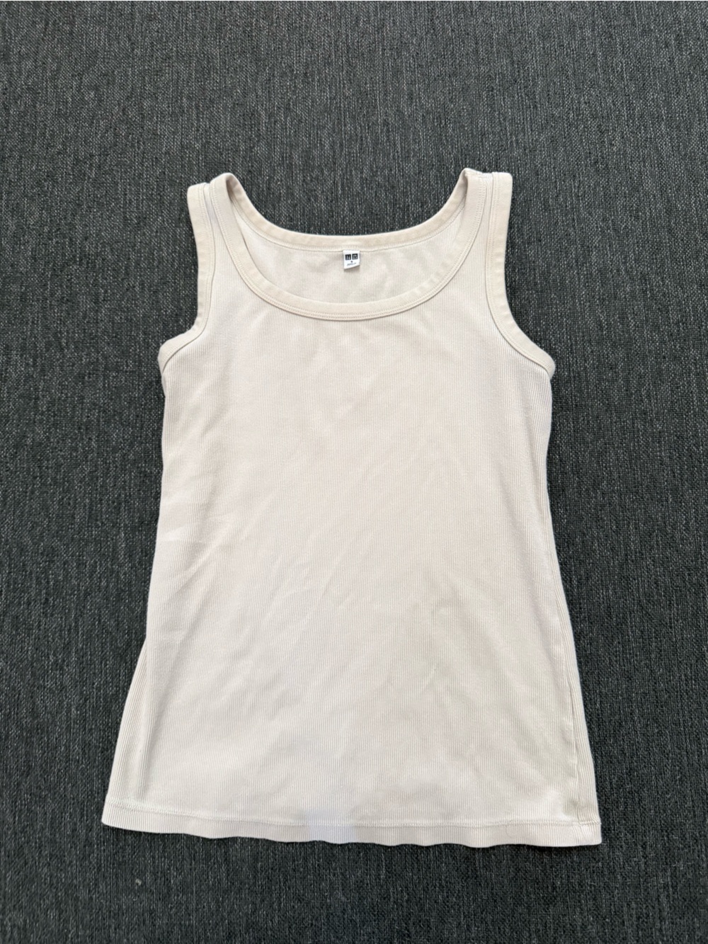 Basic Rib Tank Top in Light Beige Uniqlo women’s small layering moment